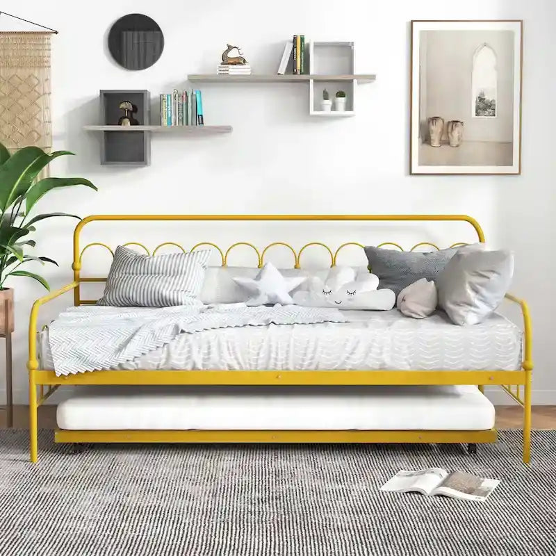 Costway Twin Size Metal Daybed with Trundle Space-Saving Sofa Bed