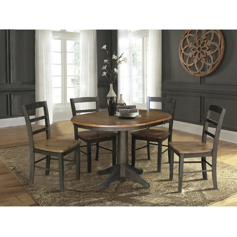 36 Round Extension Dining Table With 4 Madrid Chairs