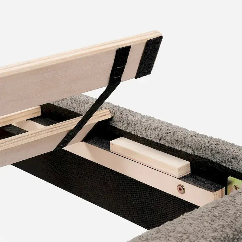 Queen Size Tufted Upholstered Platform Bed